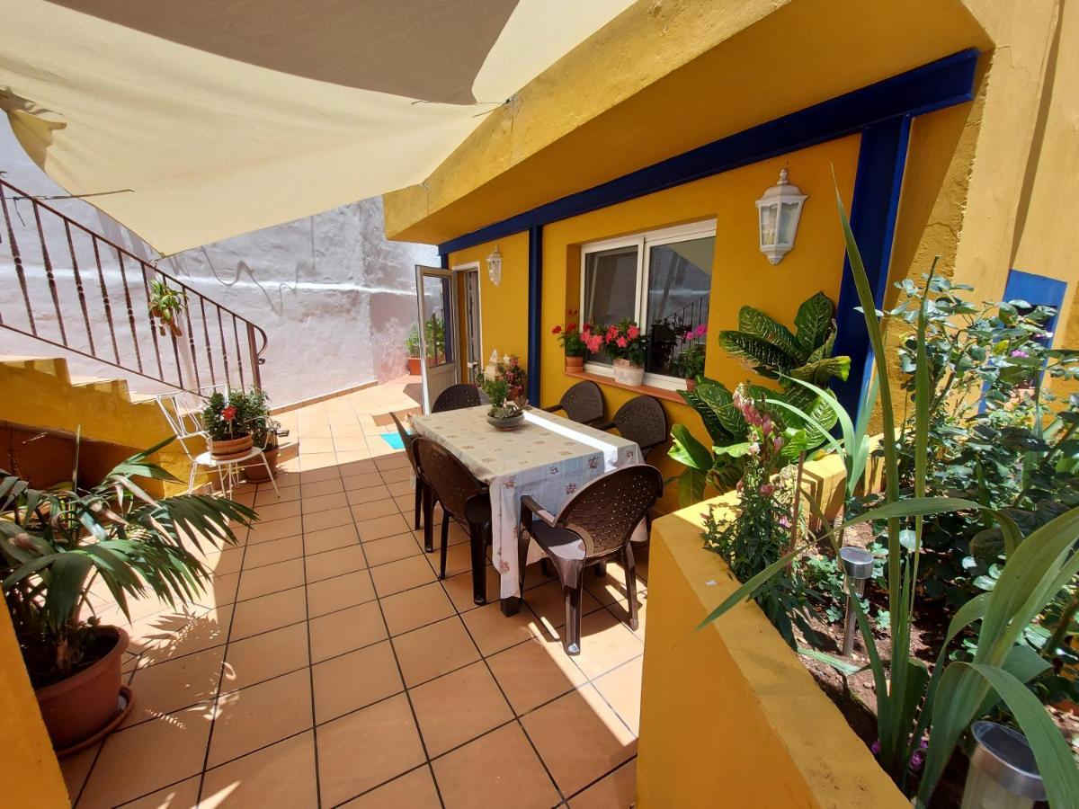 לאס פאלמס דה גראן קנאריה Casa Maestro Lelo - Acogedora Casa Rural Canaria Con Patios Y Jardines De Flores מראה חיצוני תמונה